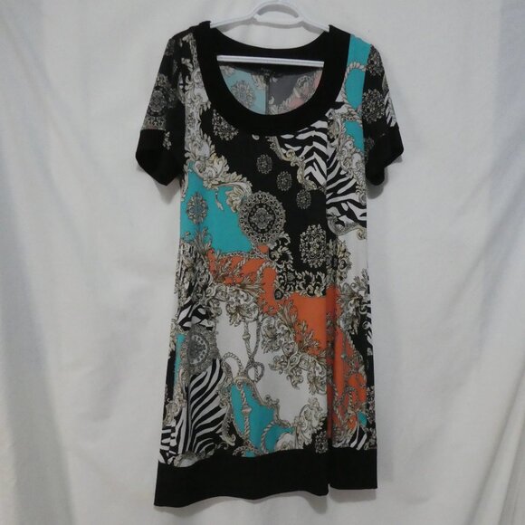 STUDIO By Tiana B | large | Vibrant Colorful Patterned Short Sleeve Dress - Picture 1 of 14